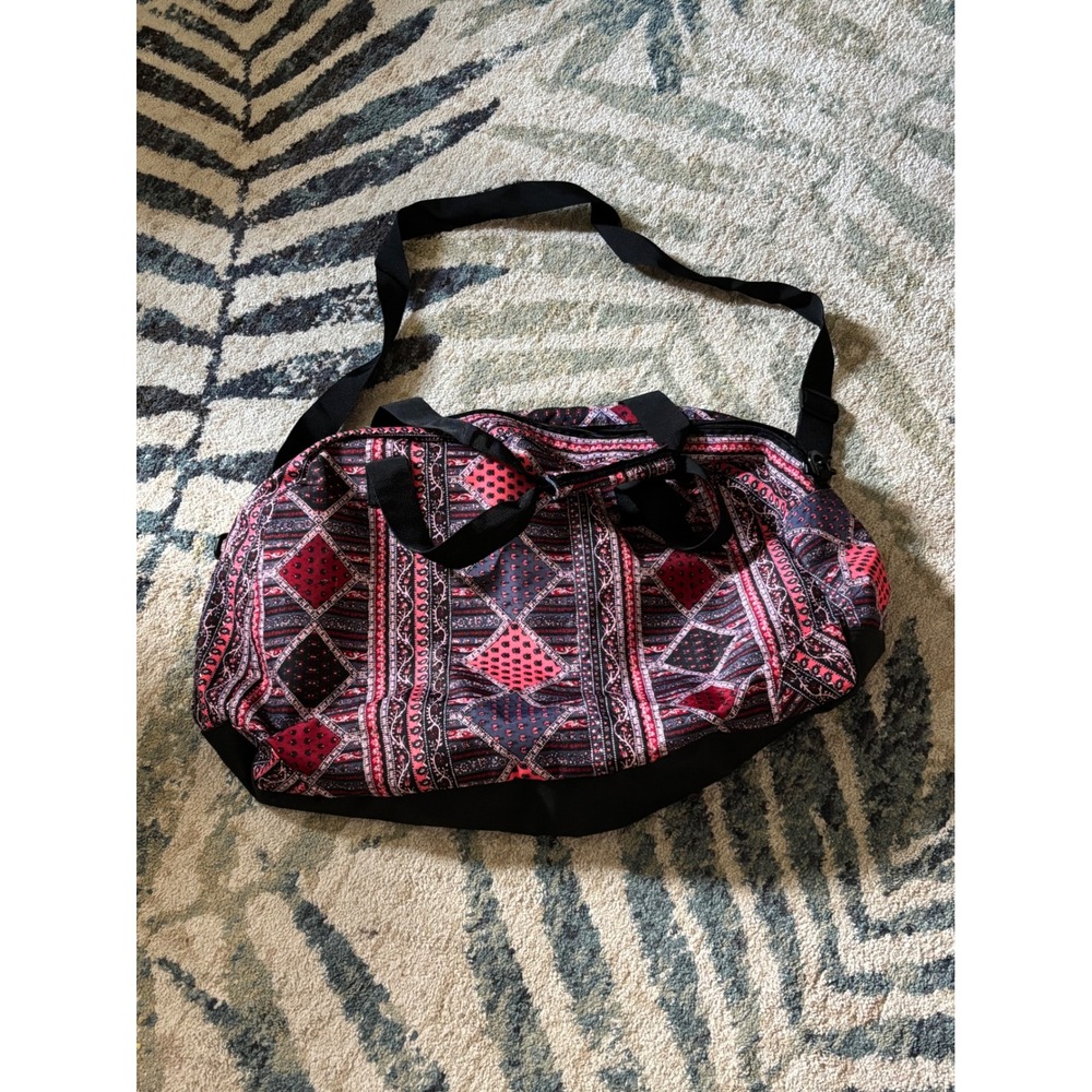 Roxy Duffle Bag Geometric Tribal Print Red Black Canvas Travel Gym Weekend Bag